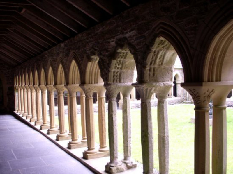 Iona abbey, cloister