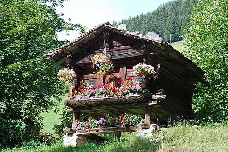 Storage hut in Gimmelwald