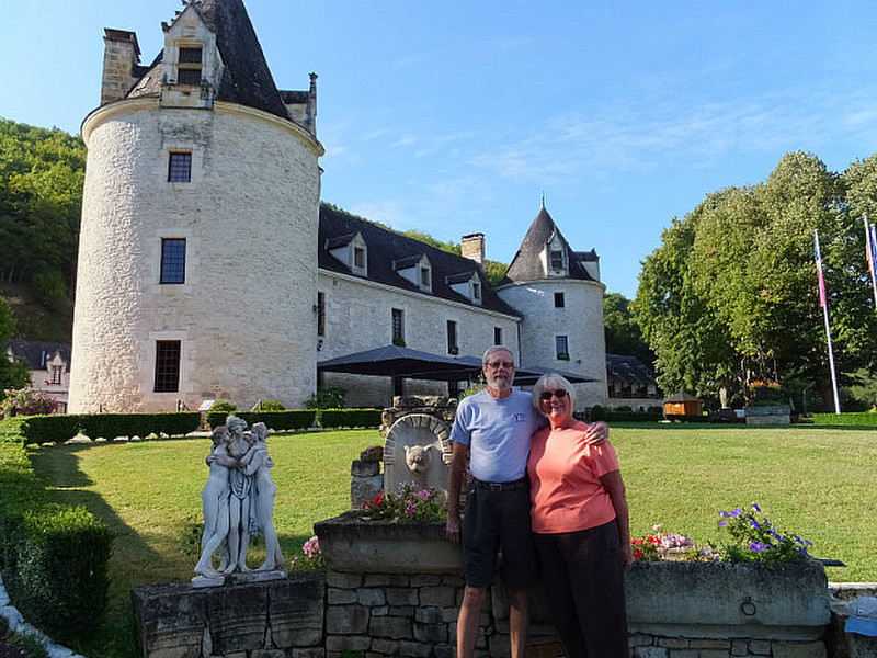 Us in front of Chateau Fleunie