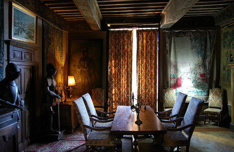 Inside Chateau Betnac