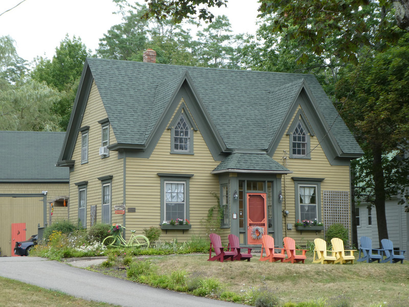 Old house in Mahone's Bay