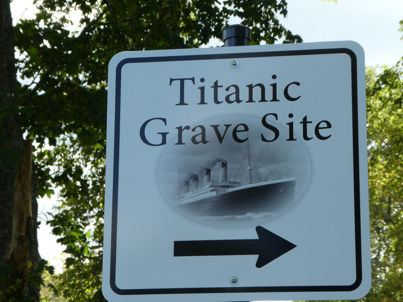 Sign at the cemetery