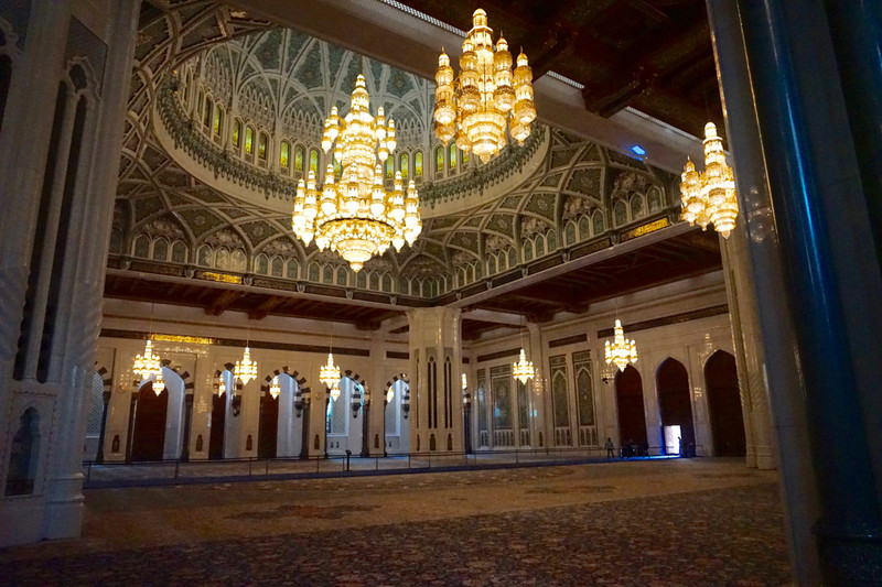 Main hall, Sultan Qaboos Grand Mosque