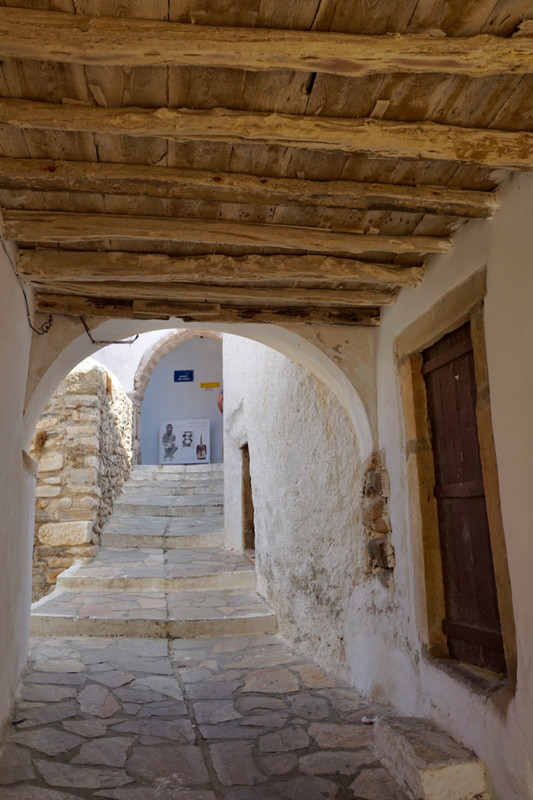 The path up to Naxos Castle
