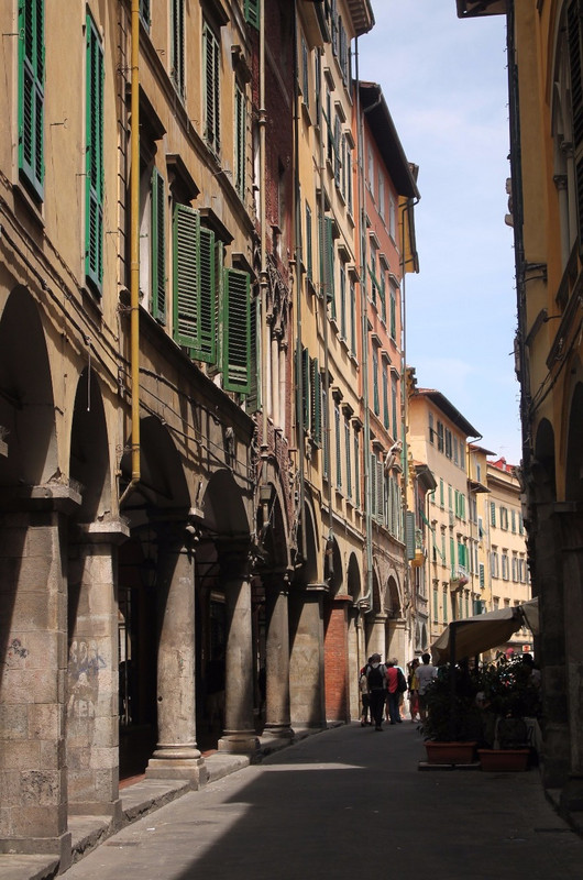 Street scene, Pisa