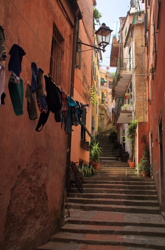 Street scene, Monterosso