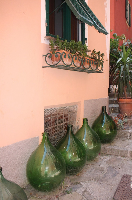 House decorations, Monterosso