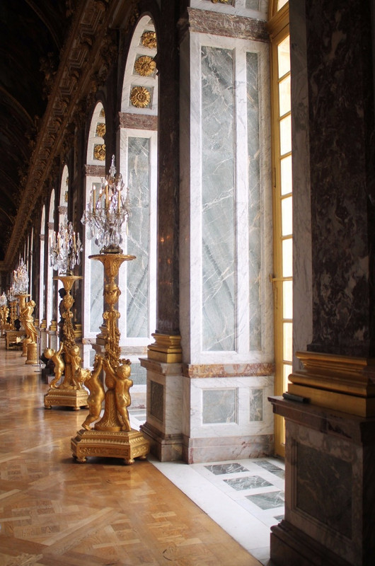 Windows, Versailles Palace