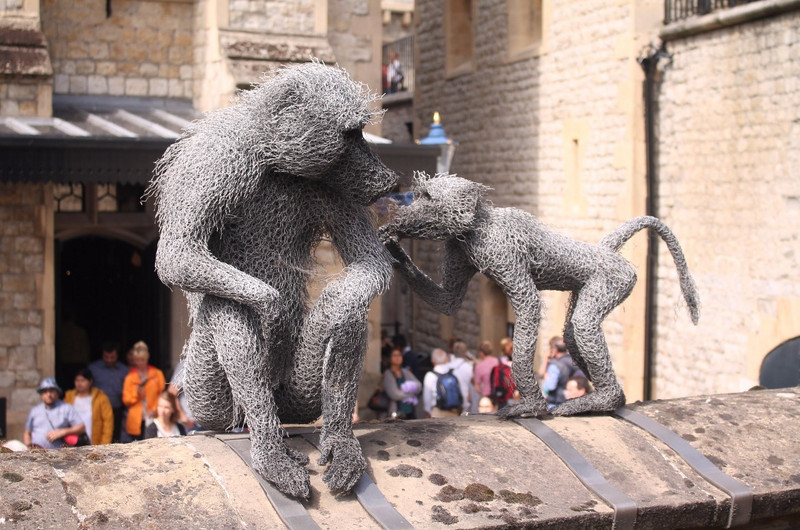 Wire Statues, Tower of London