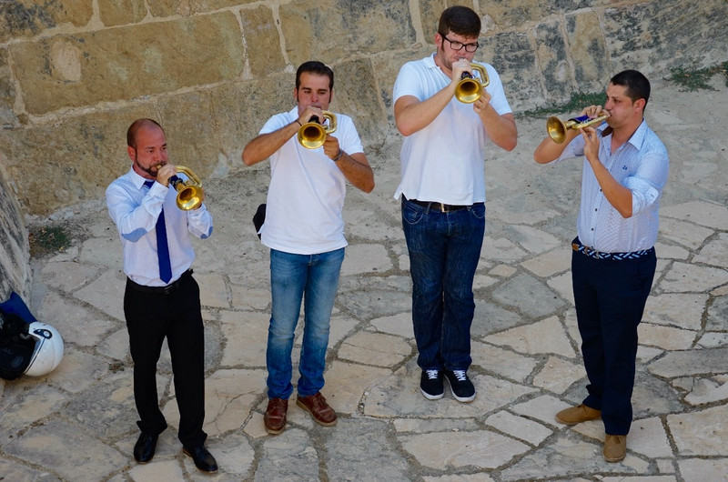 Brass band playing at Calahorra Tower