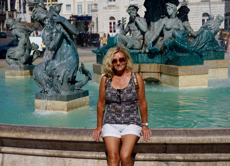 Fountain, Praca Rossio, Lisbon