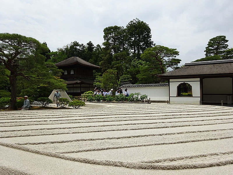 2.1431679065.ginkakuji-temple