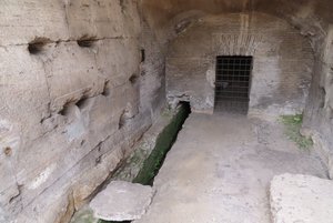 Colosseum Toilets