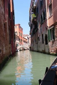 Gondola Ride - Exploring the Canals