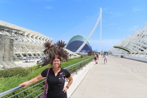 Valencia - Jody at City of Arts and Science