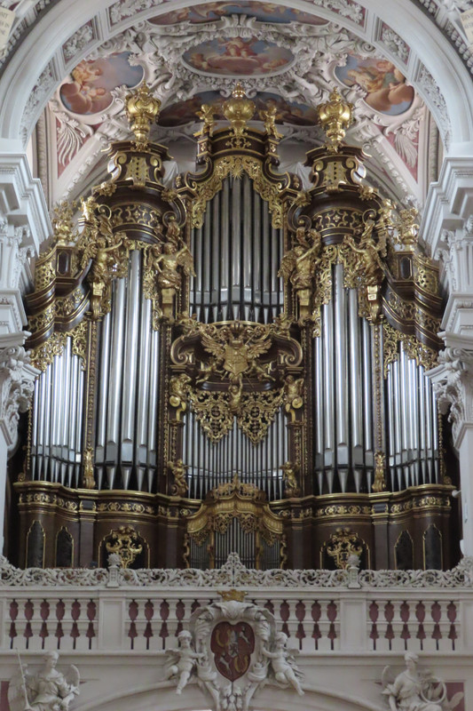 Passau - St-Stephens Cathedral Organ