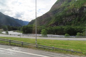 Arriving In Flam