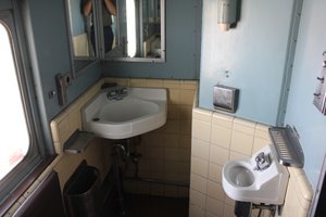 Railpark - Third Class Bathroom With Denture Sink