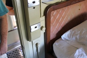Railpark - Executive Bed Heat/ Cool Knob