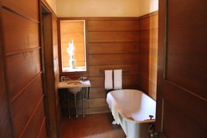 Frank Lloyd Wright House - Only Bathroom
