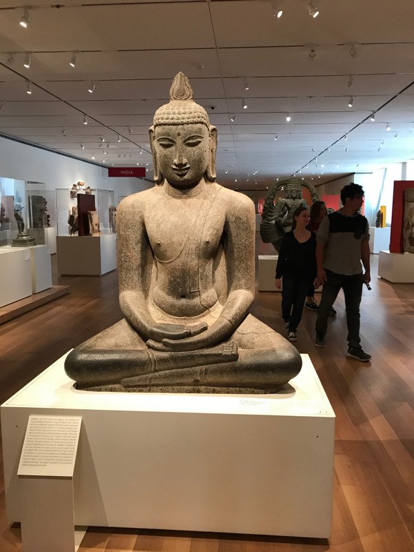 Art Institute of Chicago - Buddha Sculpture
