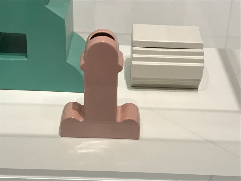 Art Institute of Chicago - Penis Vase