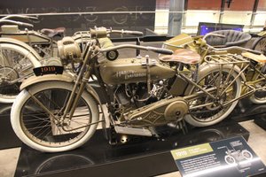 Harley-Davidson Museum - 1919 Army HD