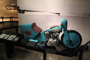 Harley-Davidson Museum - 1936 Factory Streamline HD