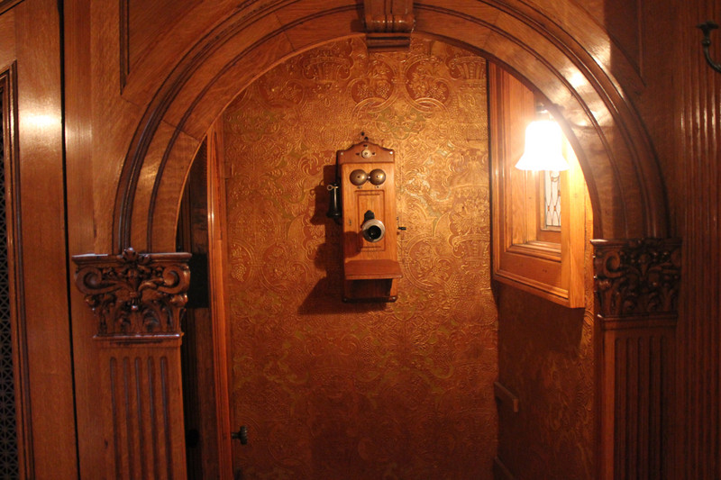 Pabst Mansion - Telephone Booth