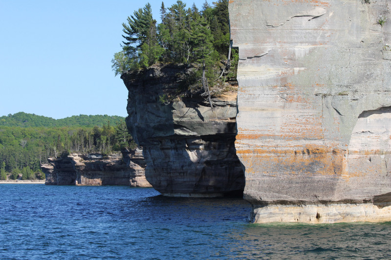Pictured Rocks Cruise - Battleship Row Formation