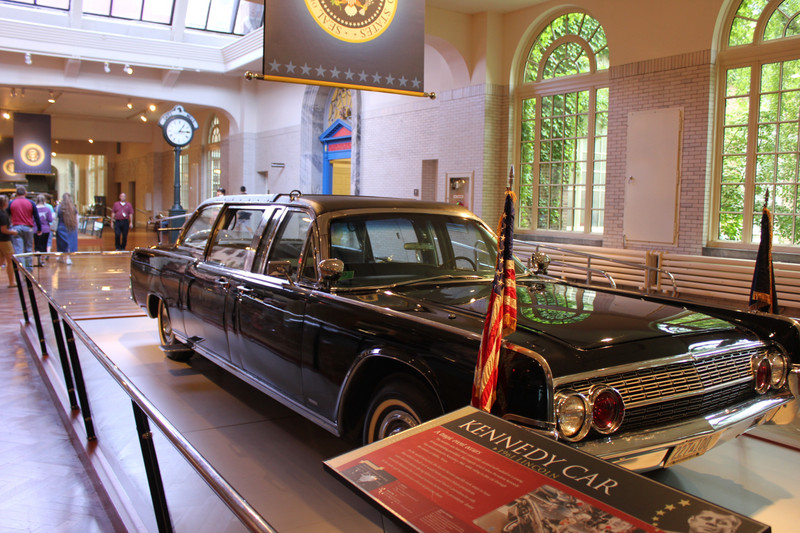 Ford Museum - Kennedy Presidential Limo