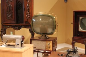 Ford Museum - Early Television