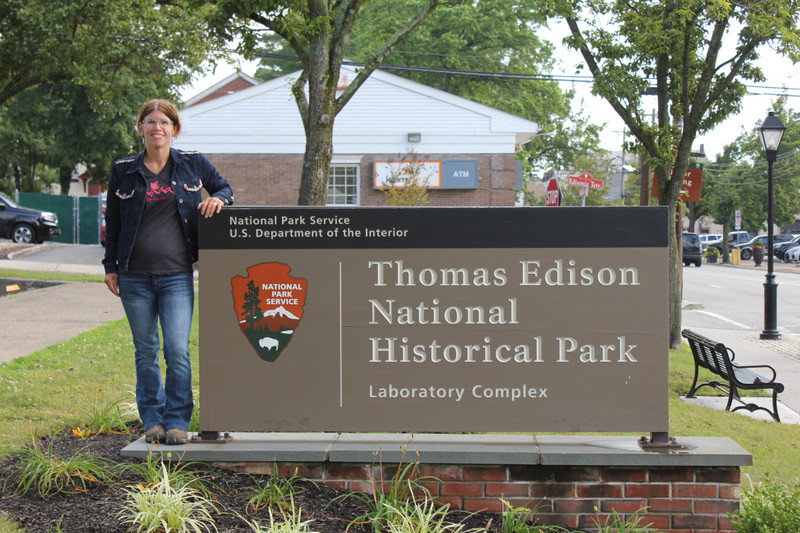 Thomas Edison Park - Jody at the Sign