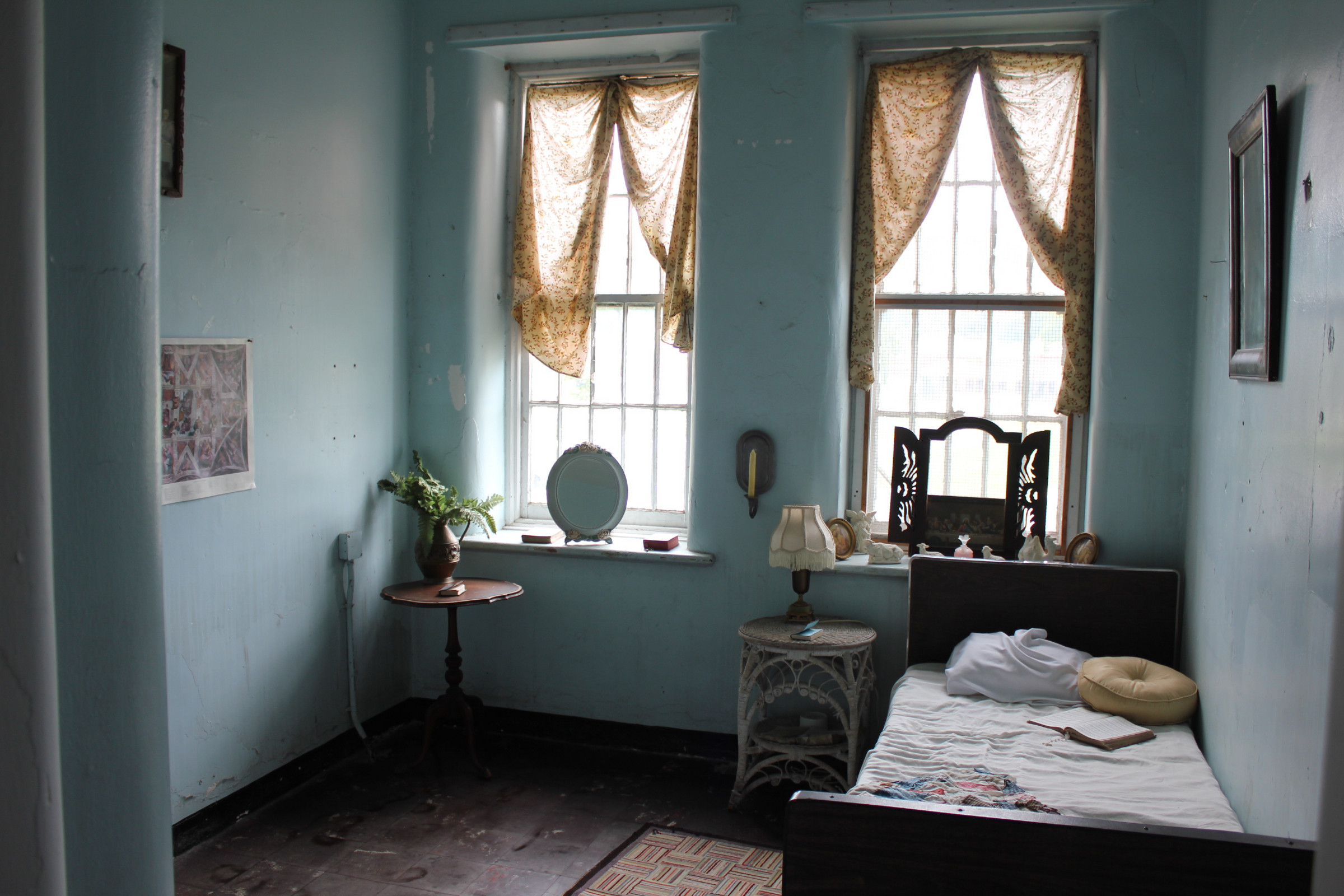 Lunatic Asylum - Patients Room | Photo