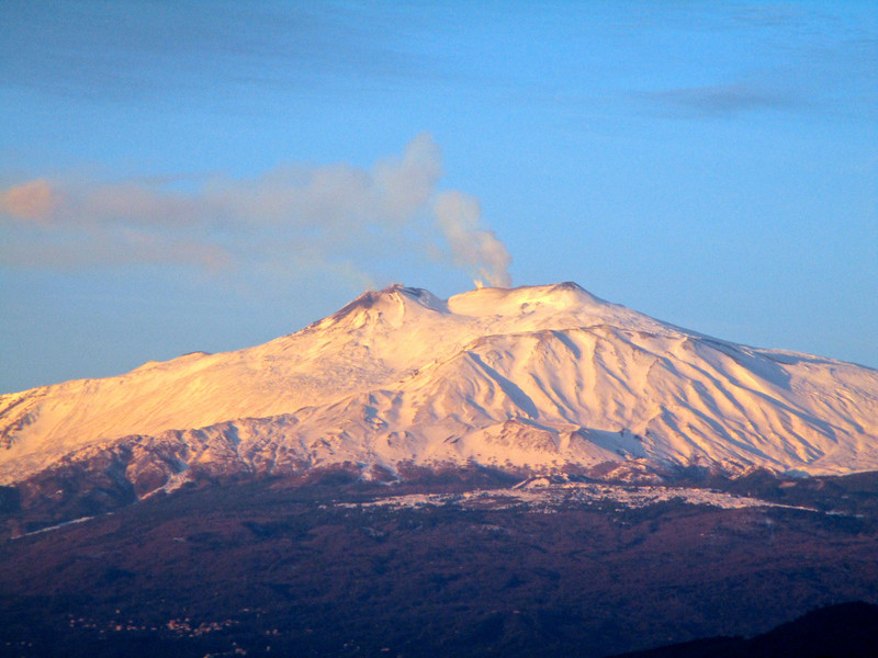 Etna taking a smoke break?