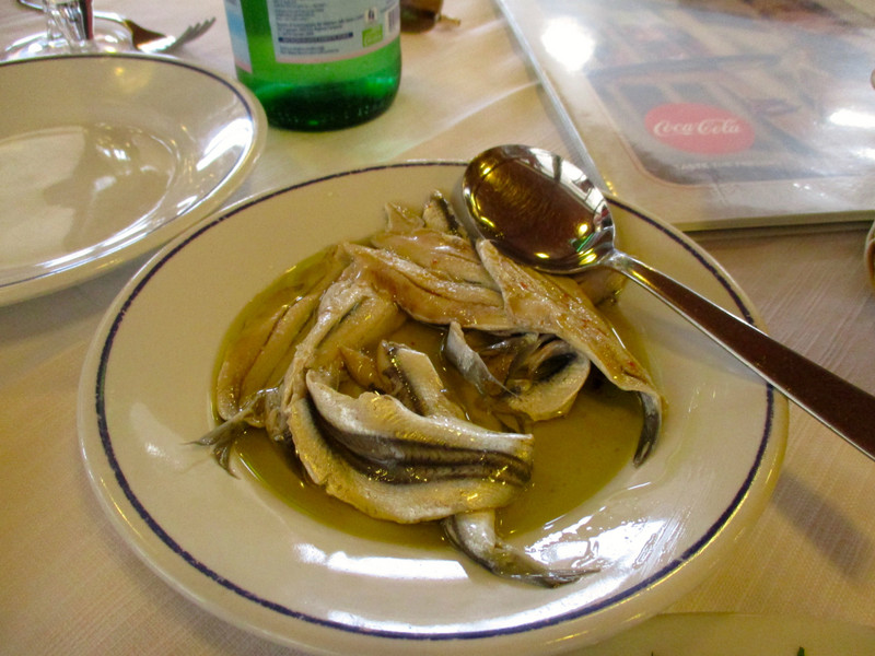 Anchovies in olive oil