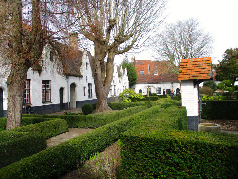 Courtyard, Godshuis Sint-Jozef