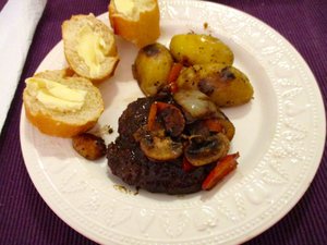 French beef, potatoes and bread - C'est si bon!