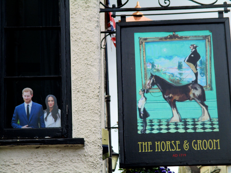 Pub across from Windsor Castle