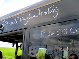Shuttle bus to Stonehenge site