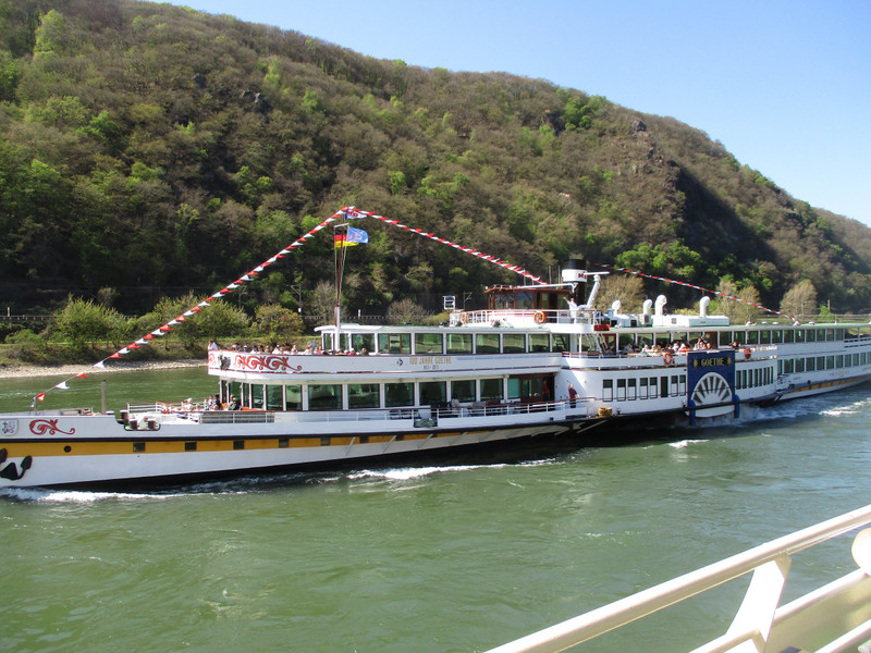 Boat traffic on the Rhine