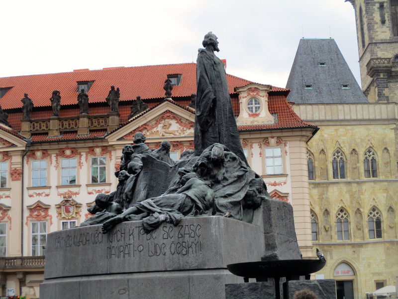 Jan Hus monument, Old Town Square