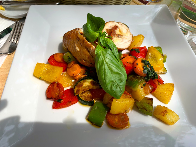 Chicken with roasted vegetables