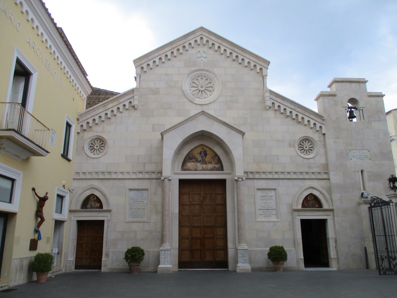 Exterior facade, Sorrento cathedral