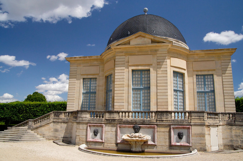 The Pavillon de l'Aurore