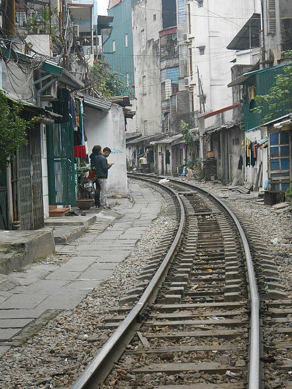 Railway through Hanoi