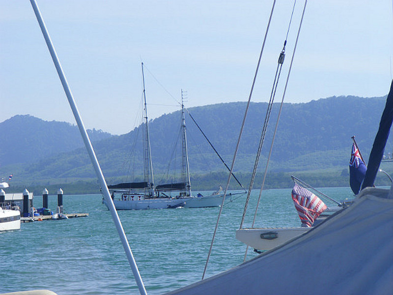 Roul leaving the marina on Sarg