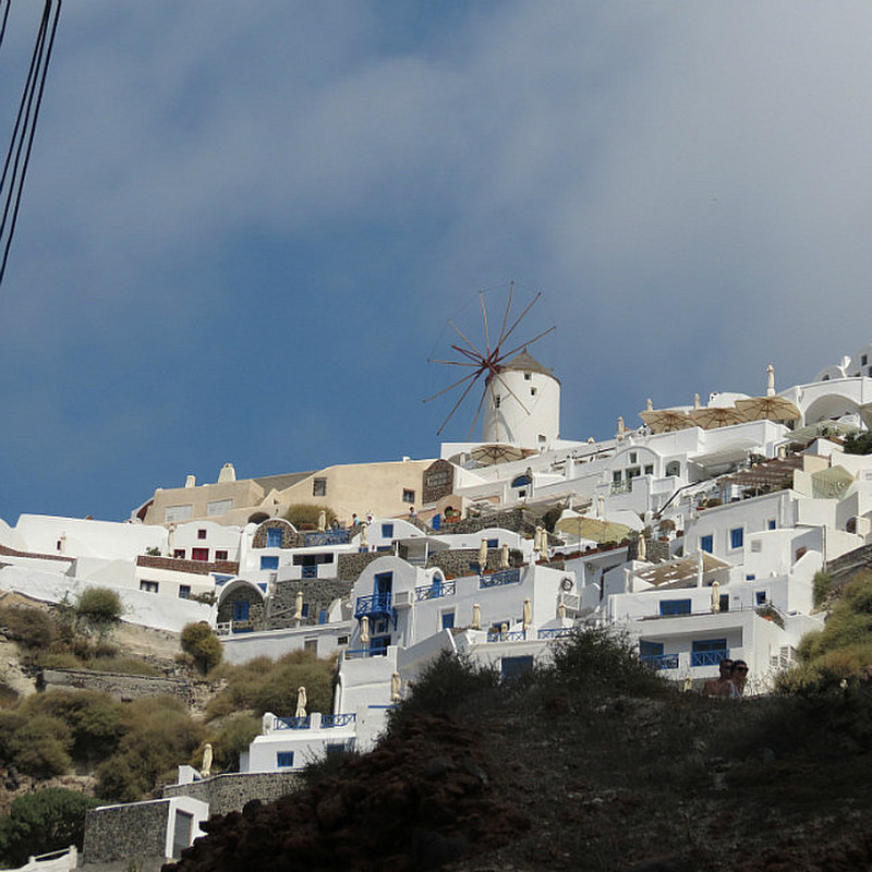 Oia, looking up from Ammoudi