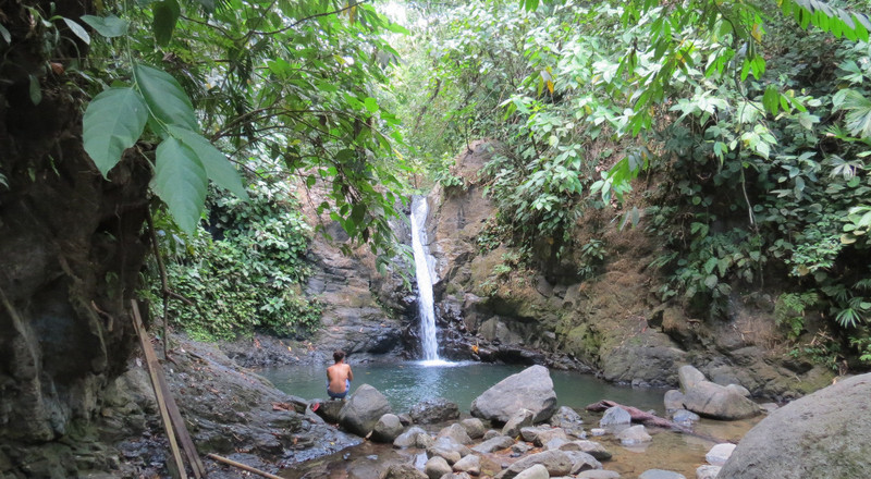 hike to Uvita Waterfall
