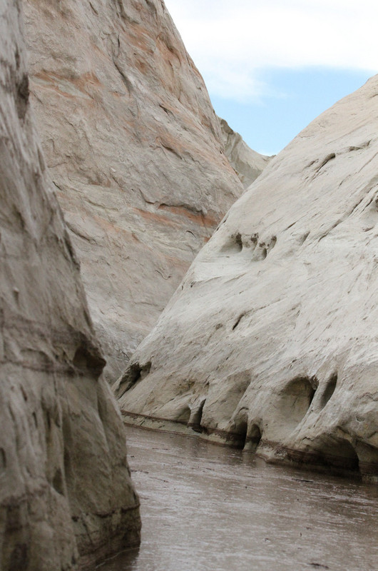 slot canyon